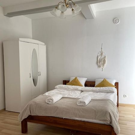 Marka Apartment 1 Krasków Εξωτερικό φωτογραφία