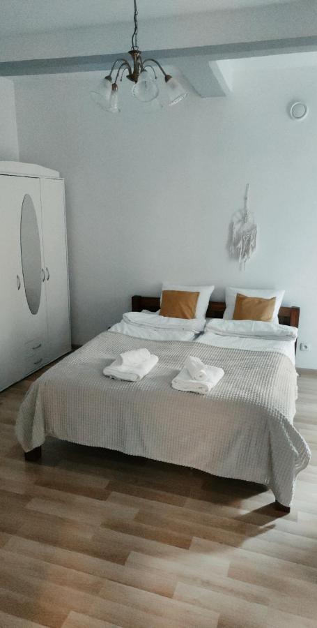 Marka Apartment 1 Krasków Εξωτερικό φωτογραφία
